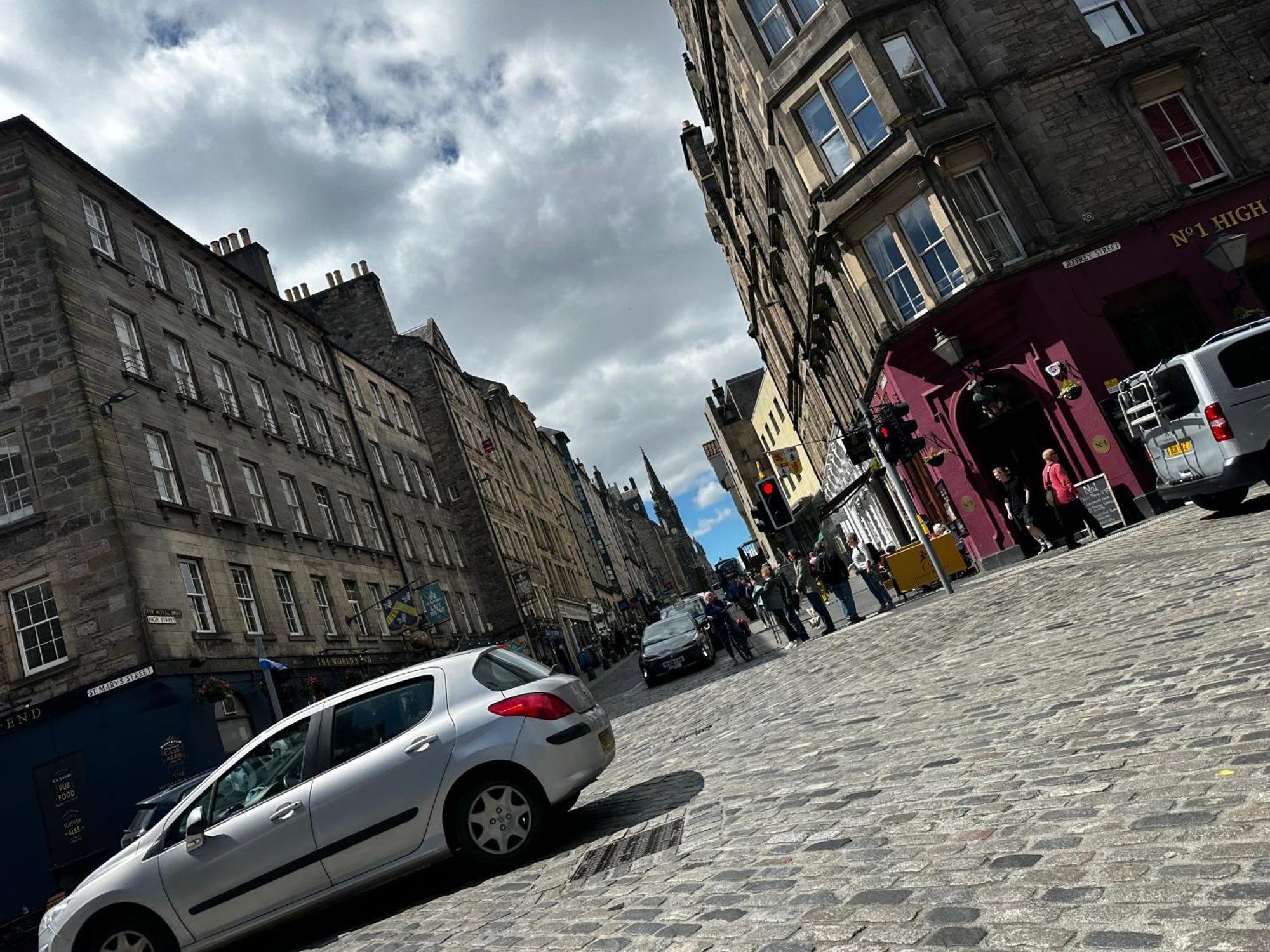 Old House In Central Of Old Town Edinburgh Luaran gambar
